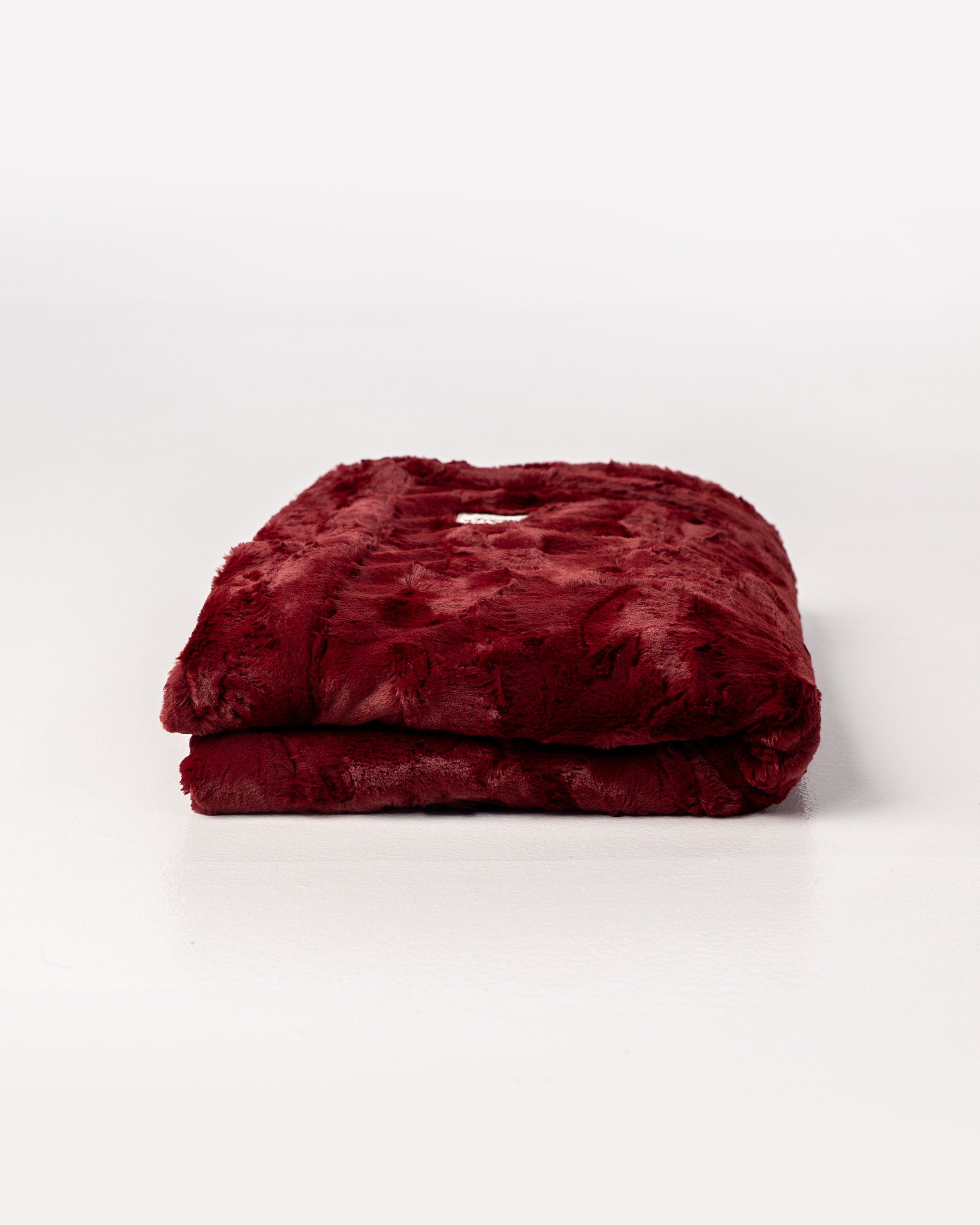 Red velvet throw hot sale